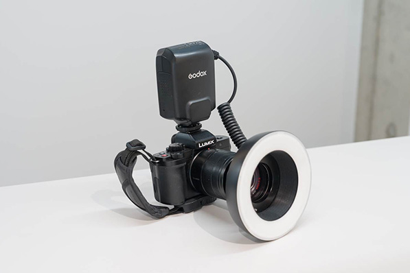 一眼レフカメラ