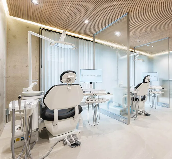 患者様に合わせた矯正装置の選択肢