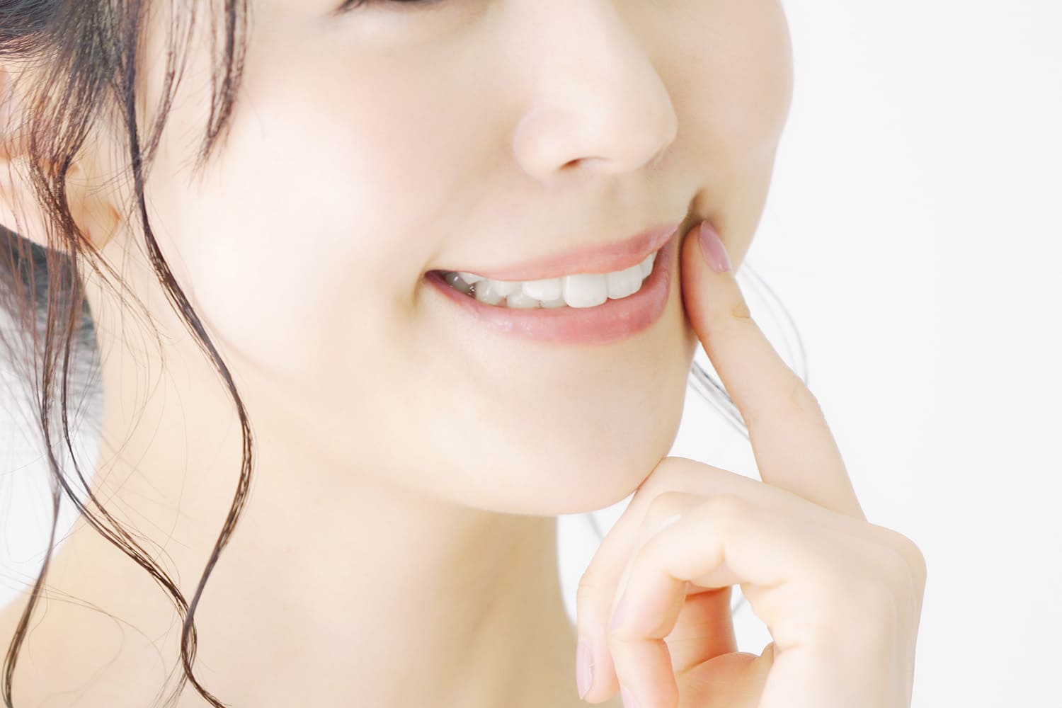 美しい歯並びと健康な噛み合わせを